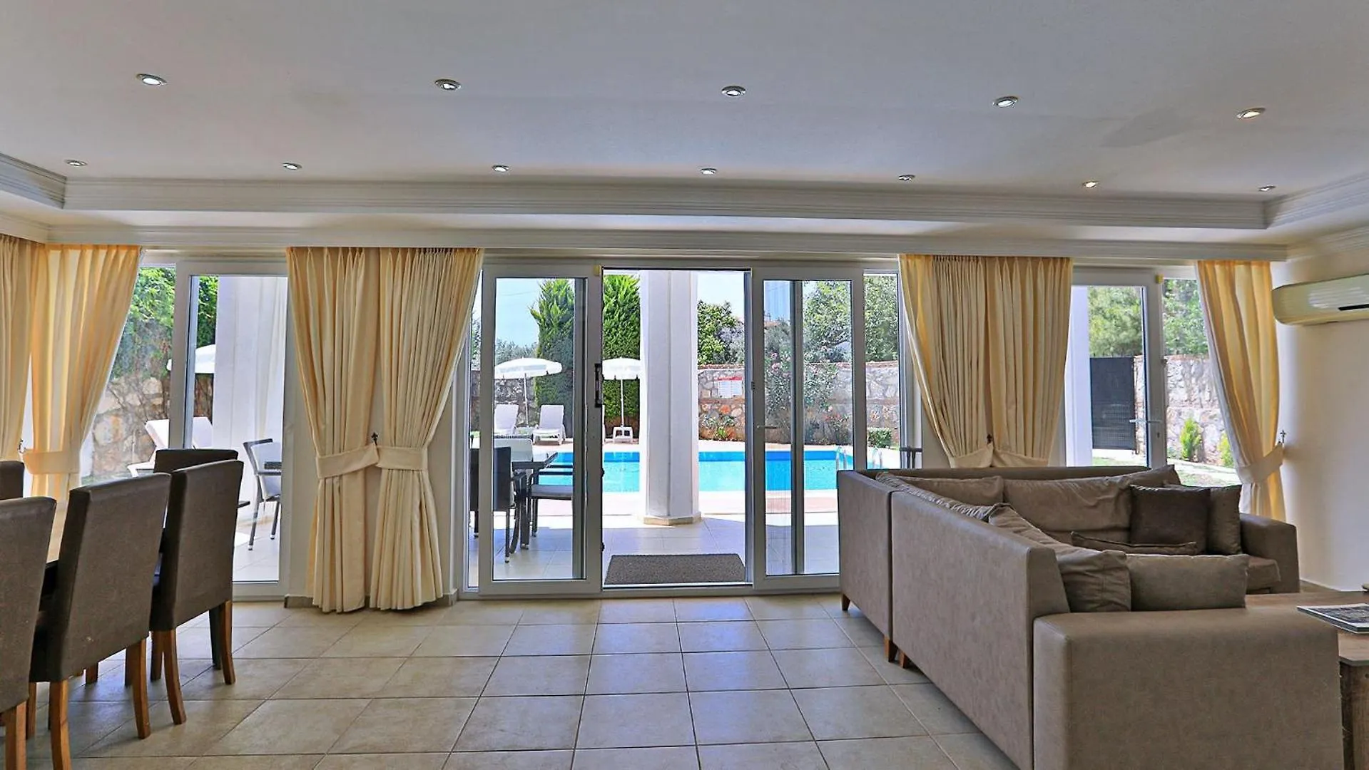 Oludeniz 4 Bedroom Villa 2184 Fethiye